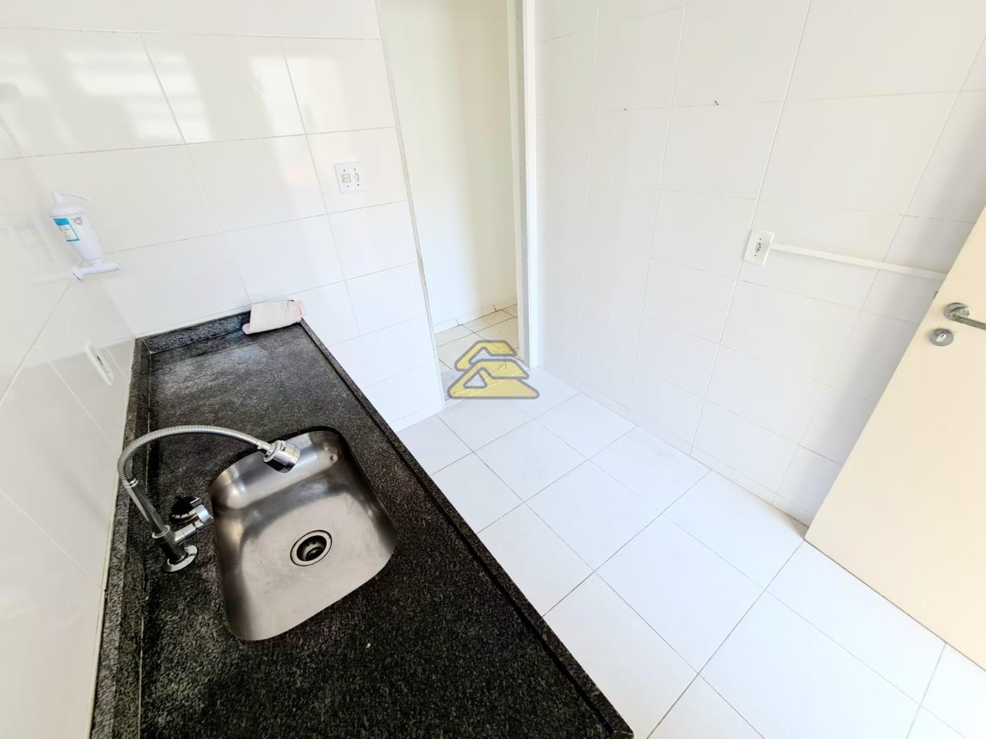 Apartamento à venda com 2 quartos, 67m² - Foto 15