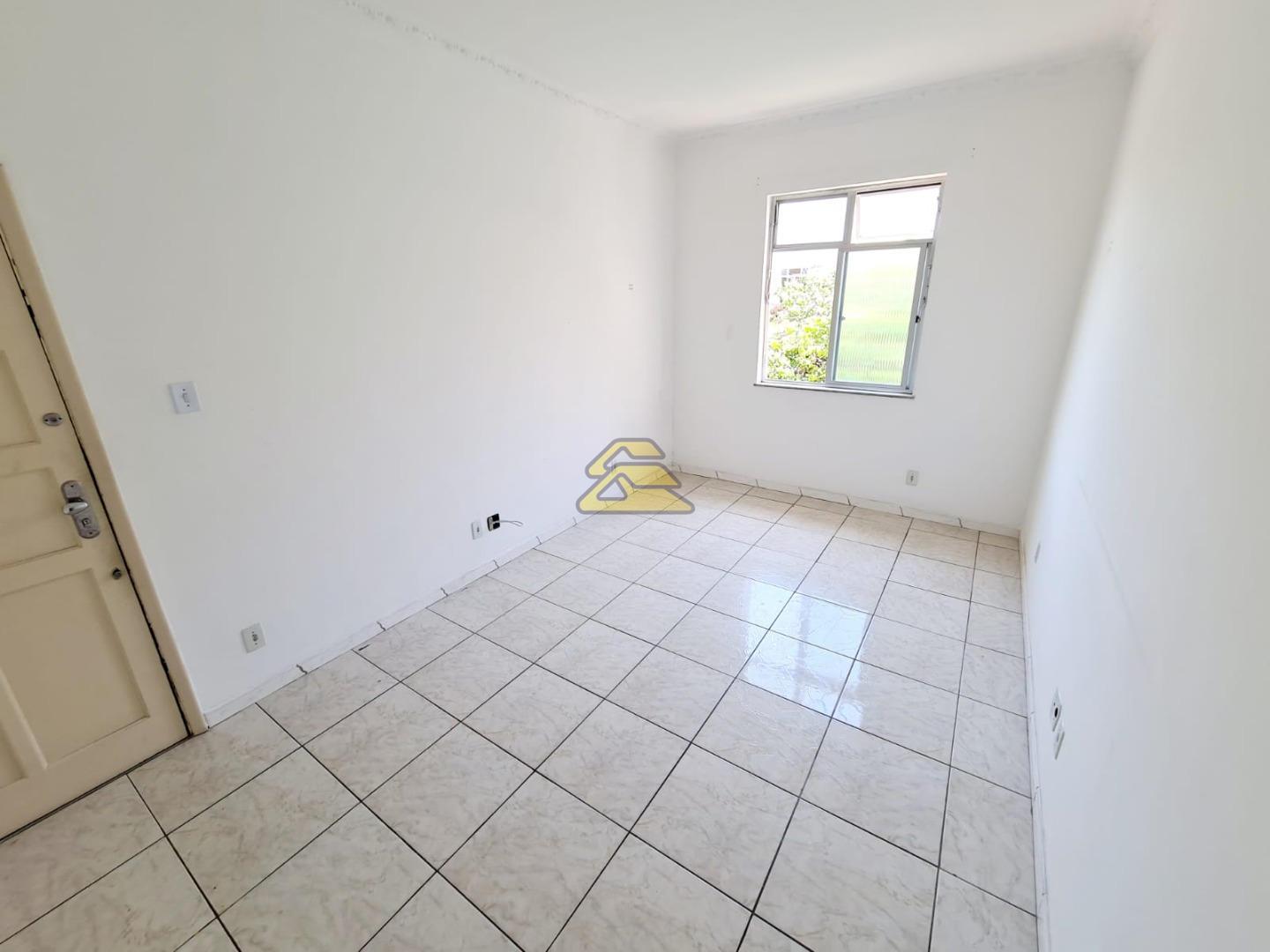 Apartamento à venda com 2 quartos, 67m² - Foto 7