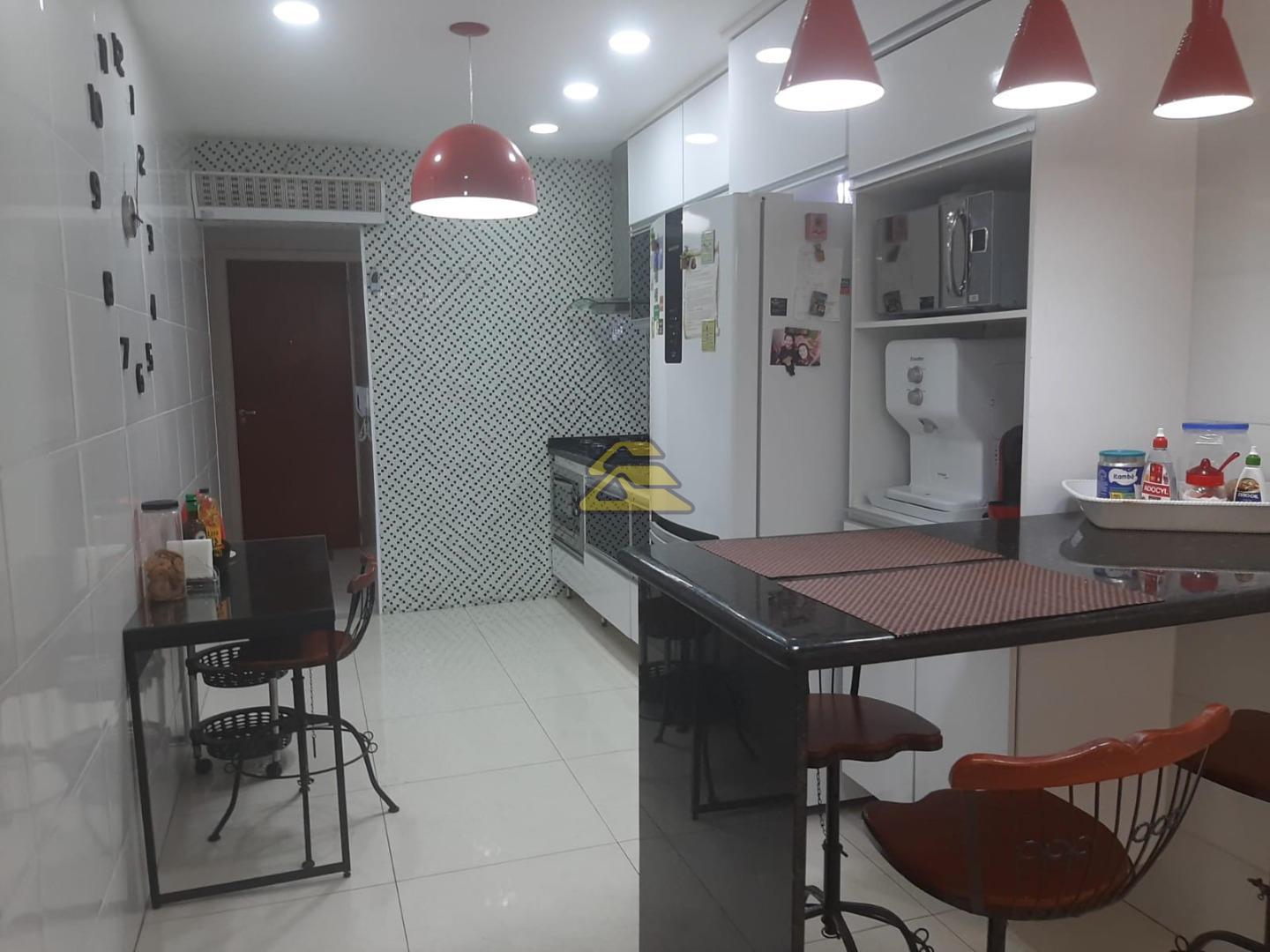 Apartamento à venda com 3 quartos, 132m² - Foto 15