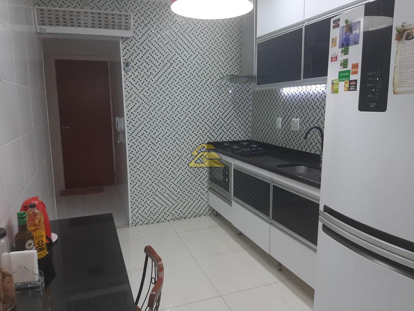 Apartamento à venda com 3 quartos, 132m² - Foto 16