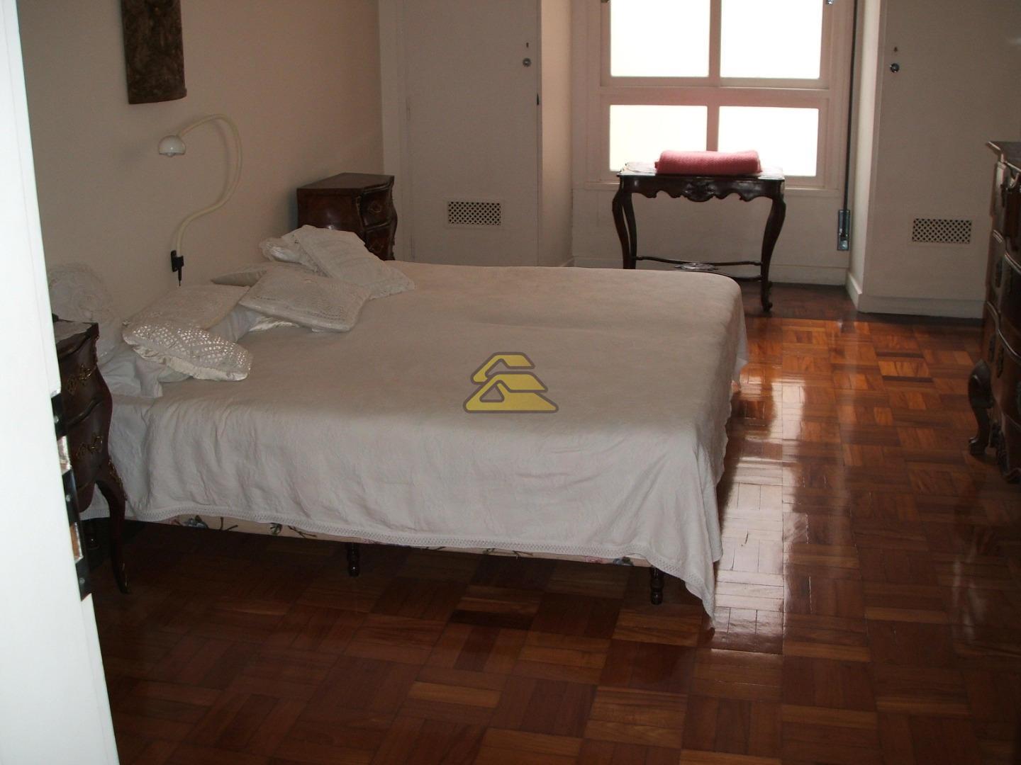 Apartamento à venda com 3 quartos, 354m² - Foto 11