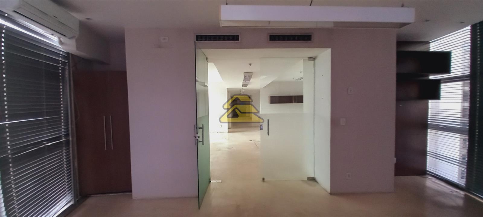 Prédio Inteiro à venda, 254m² - Foto 11