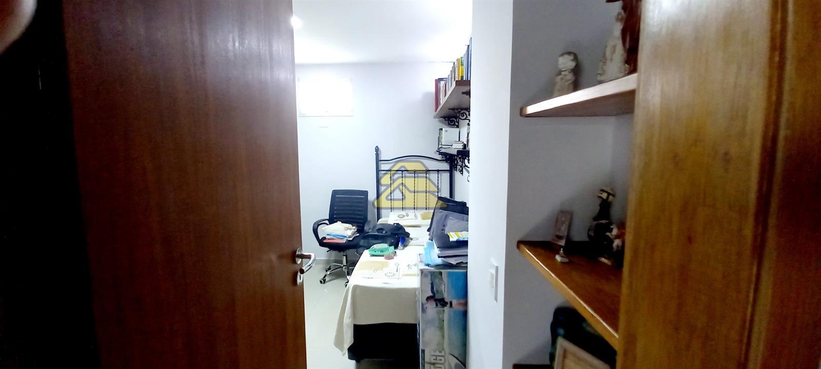 Cobertura à venda com 4 quartos, 245m² - Foto 17