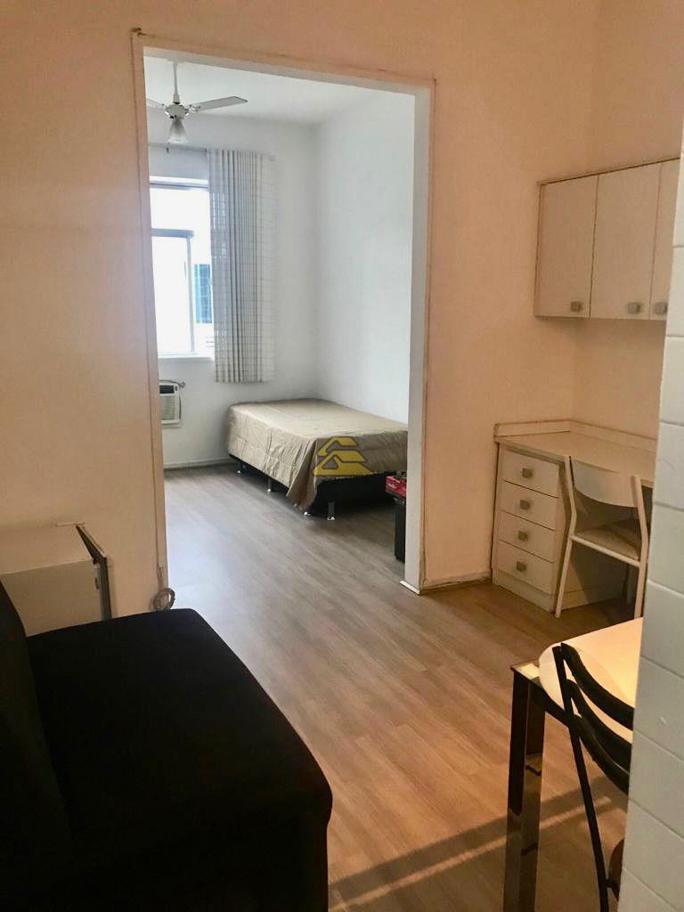 Apartamento à venda com 1 quarto, 28m² - Foto 3