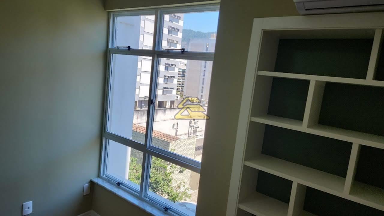 Apartamento à venda com 2 quartos, 60m² - Foto 7