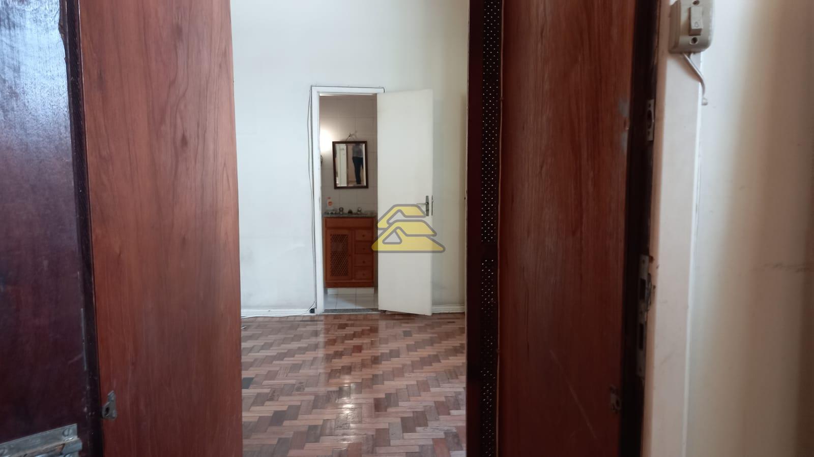 Apartamento à venda com 4 quartos, 323m² - Foto 17