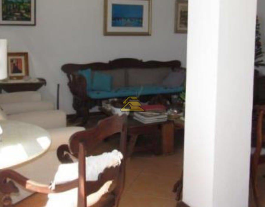 Apartamento à venda com 3 quartos, 188m² - Foto 14