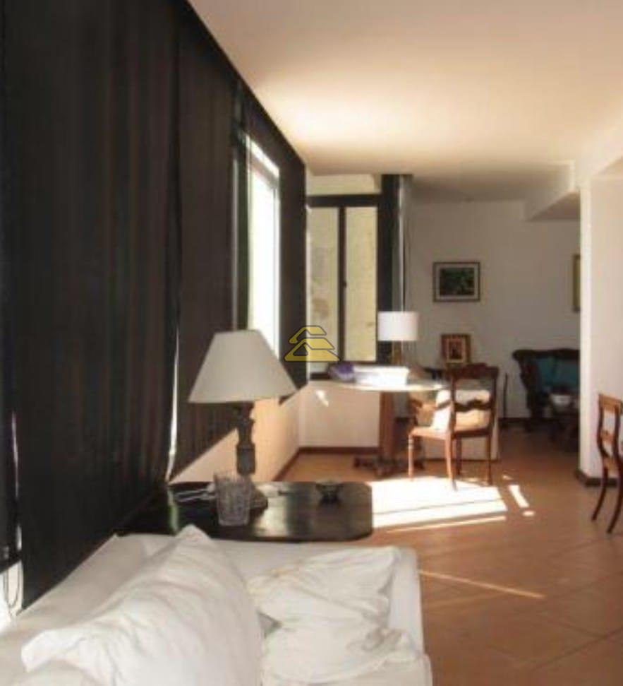 Apartamento à venda com 3 quartos, 188m² - Foto 15