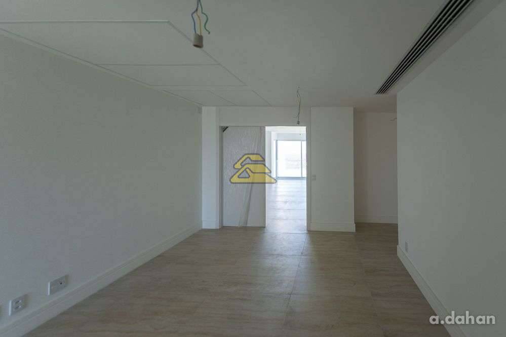 Apartamento à venda com 4 quartos, 384m² - Foto 18