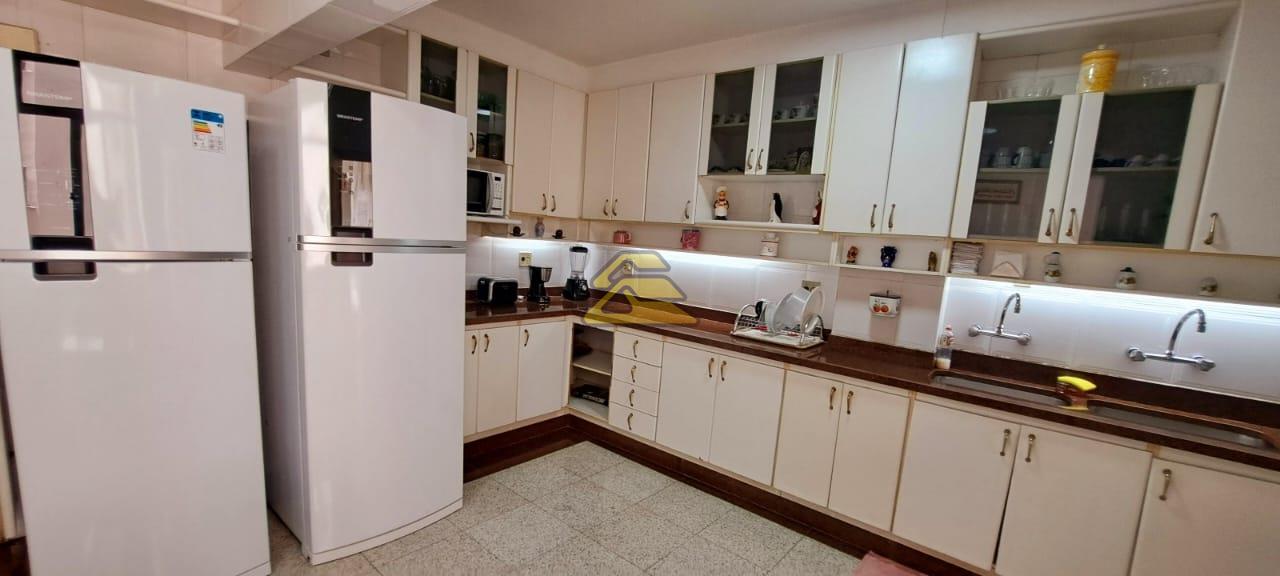 Apartamento à venda com 4 quartos, 232m² - Foto 24