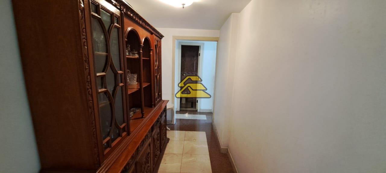 Apartamento à venda com 4 quartos, 232m² - Foto 37