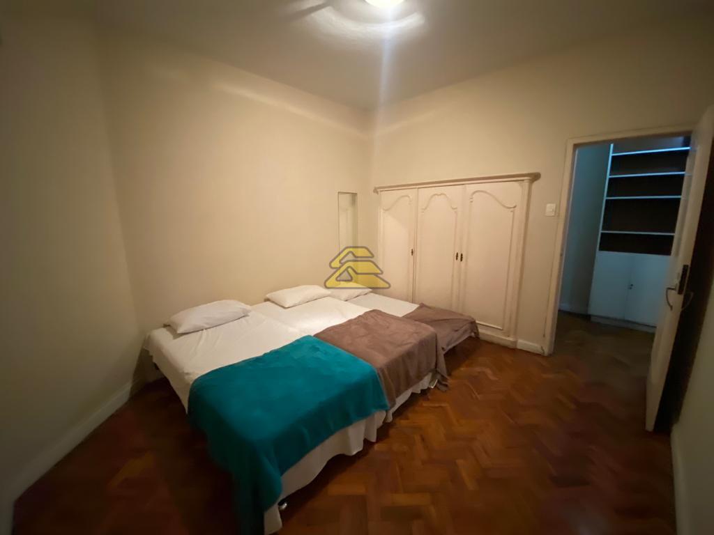 Apartamento à venda com 4 quartos, 236m² - Foto 19