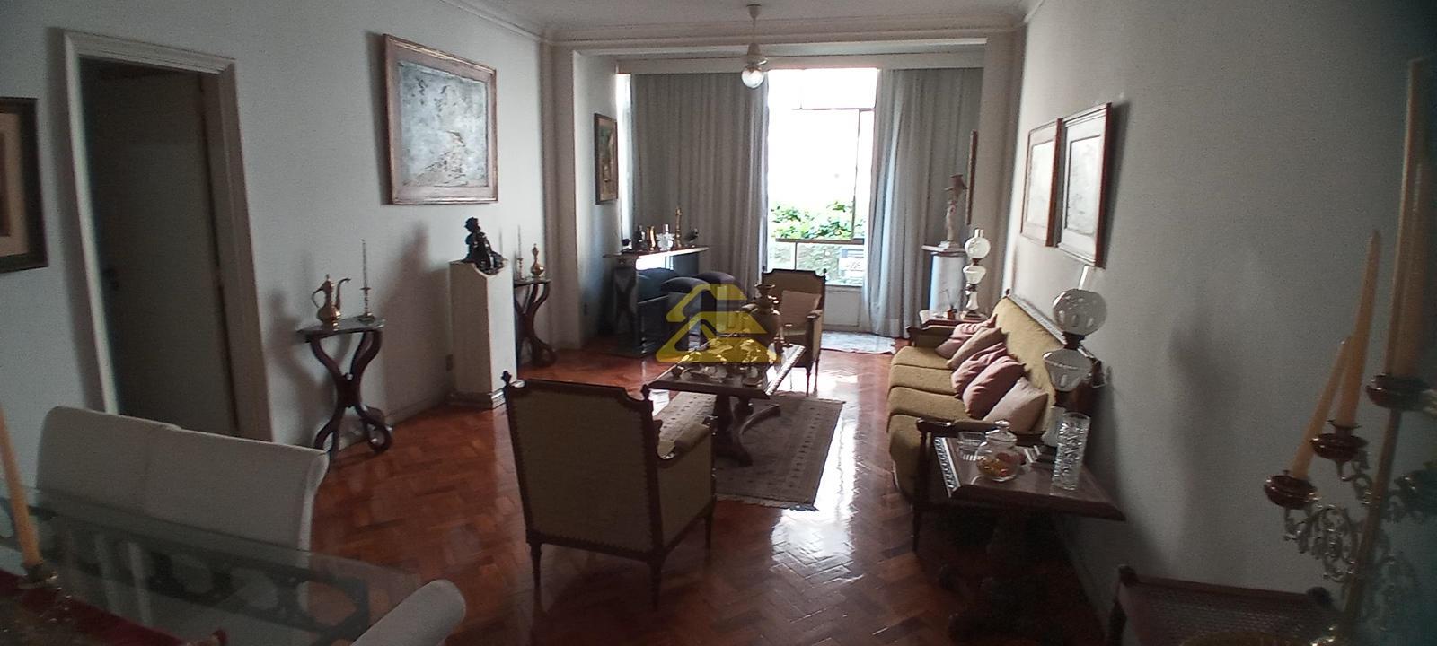 Apartamento à venda com 3 quartos, 126m² - Foto 1