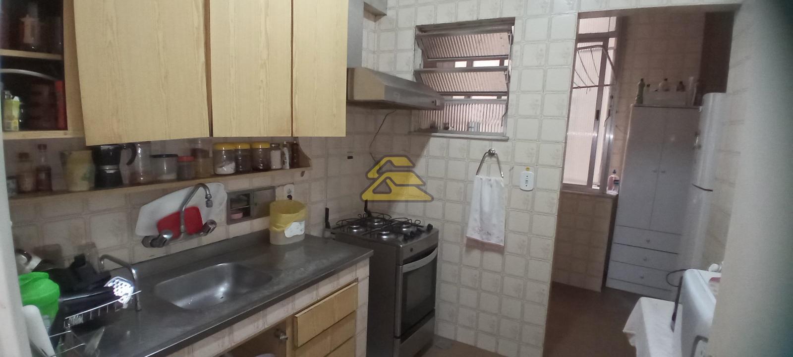 Apartamento à venda com 3 quartos, 95m² - Foto 19