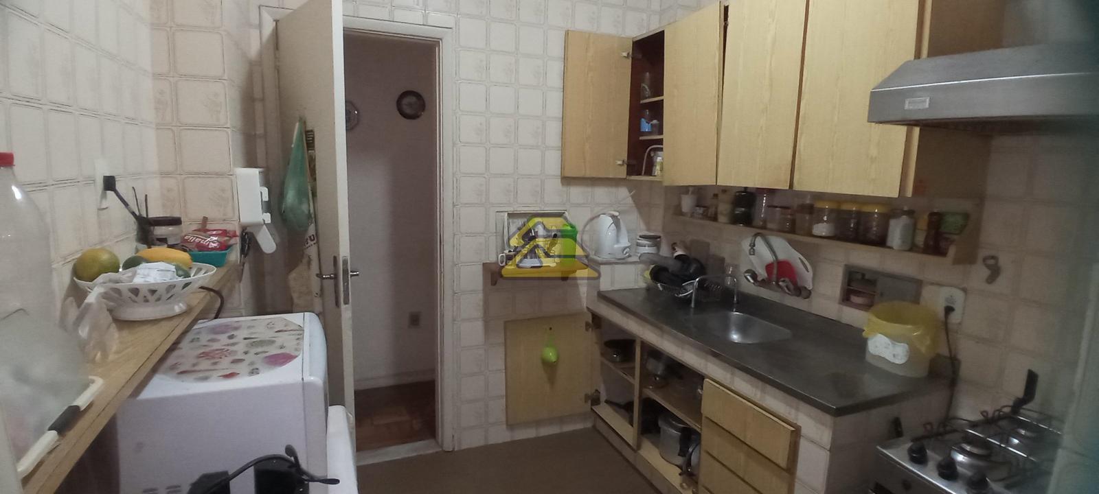 Apartamento à venda com 3 quartos, 95m² - Foto 20