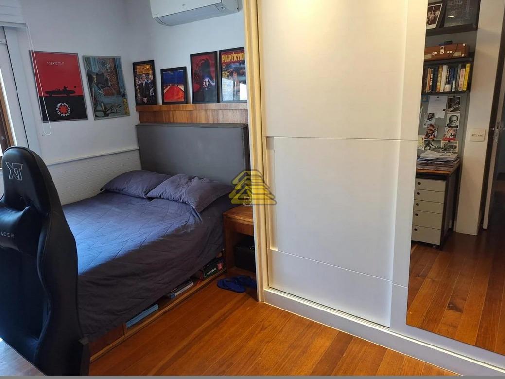 Apartamento à venda com 4 quartos, 206m² - Foto 11