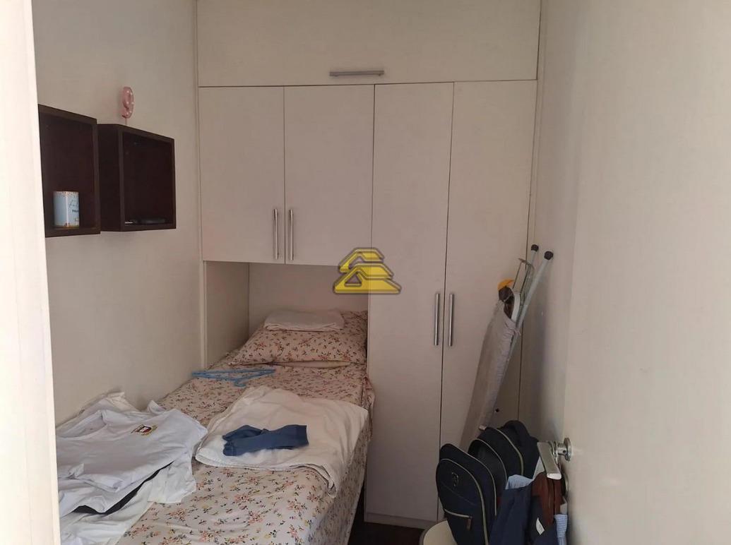 Apartamento à venda com 4 quartos, 206m² - Foto 16