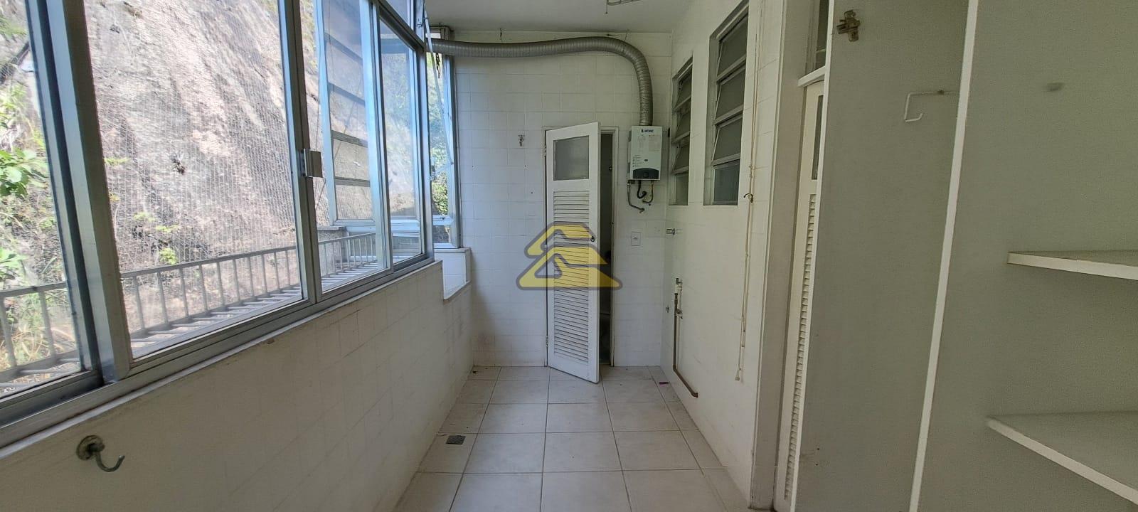 Apartamento à venda com 2 quartos, 91m² - Foto 19