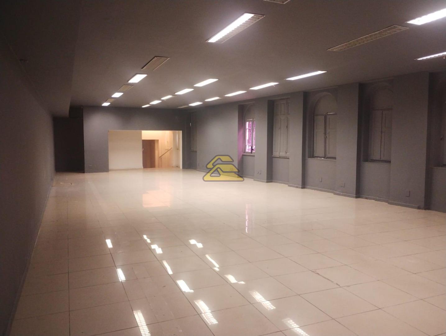 Prédio Inteiro para alugar com 6 quartos, 3115m² - Foto 22