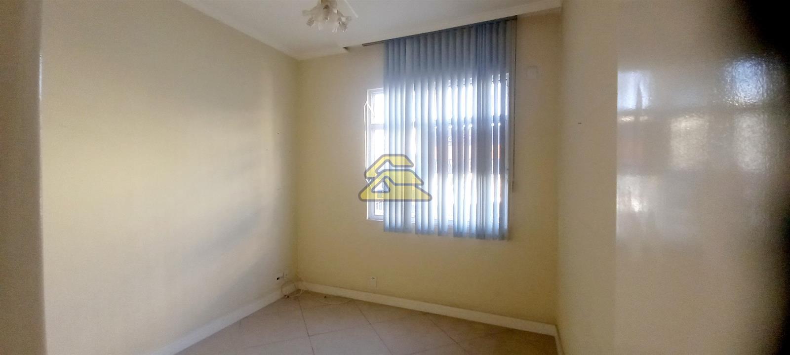 Apartamento à venda com 3 quartos, 127m² - Foto 18