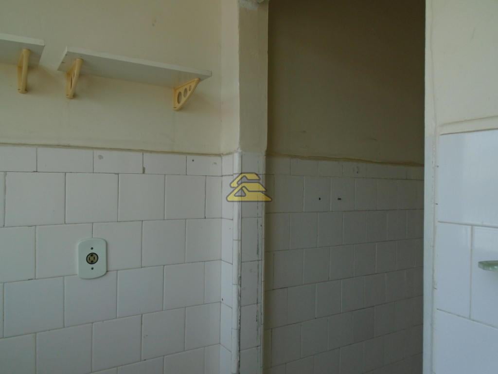 Apartamento para alugar com 2 quartos, 25m² - Foto 13