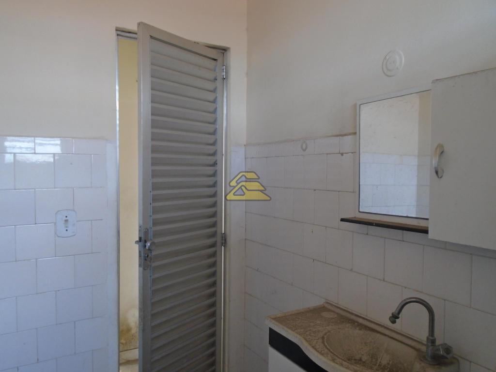 Apartamento para alugar com 1 quarto, 50m² - Foto 13