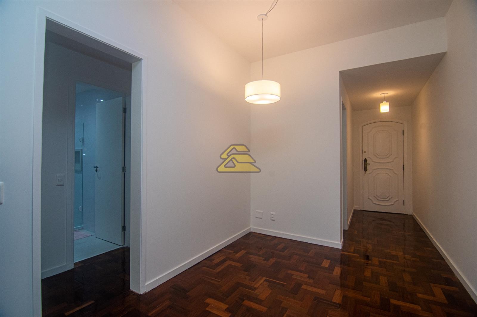 Apartamento à venda com 1 quarto, 100m² - Foto 5