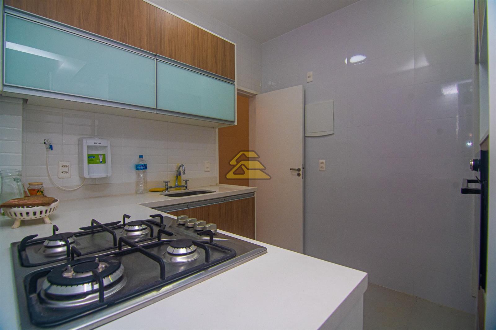 Apartamento à venda com 1 quarto, 100m² - Foto 21