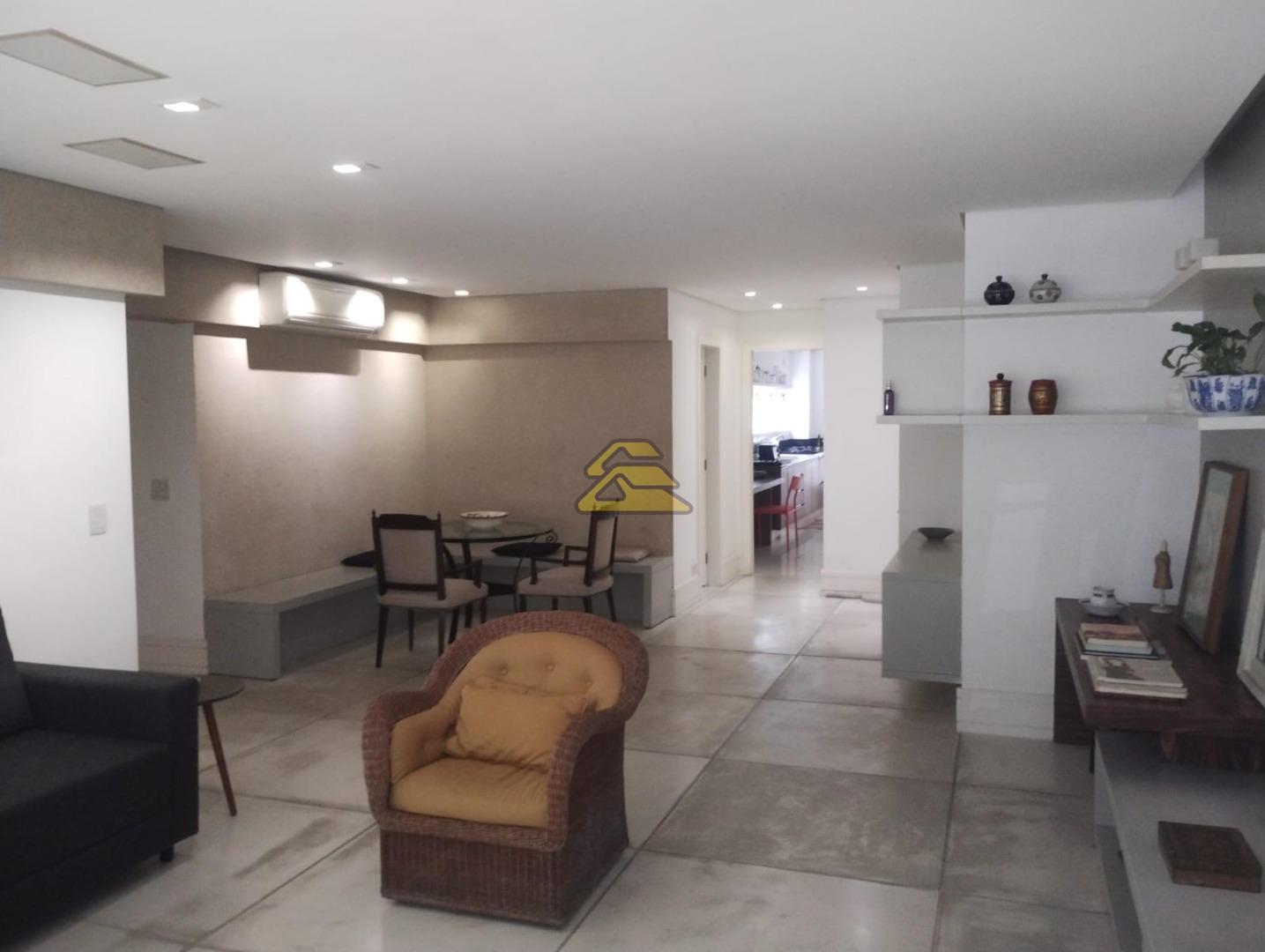 Apartamento para alugar com 3 quartos, 155m² - Foto 4