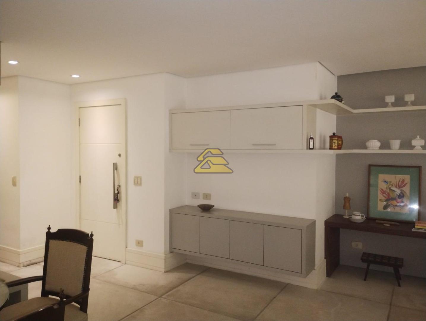 Apartamento para alugar com 3 quartos, 155m² - Foto 8