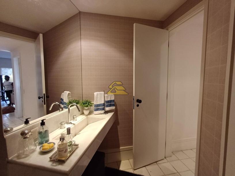 Apartamento à venda com 4 quartos, 172m² - Foto 25