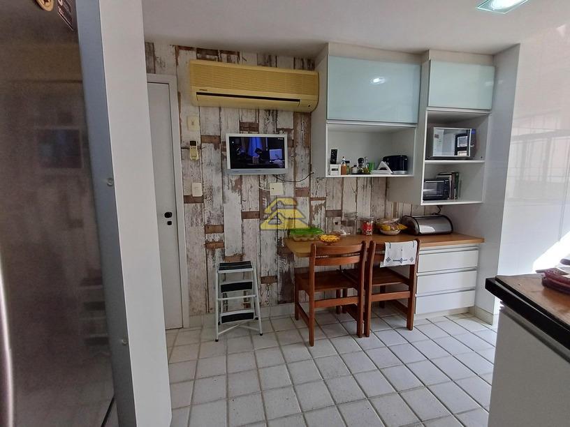 Apartamento à venda com 4 quartos, 172m² - Foto 28