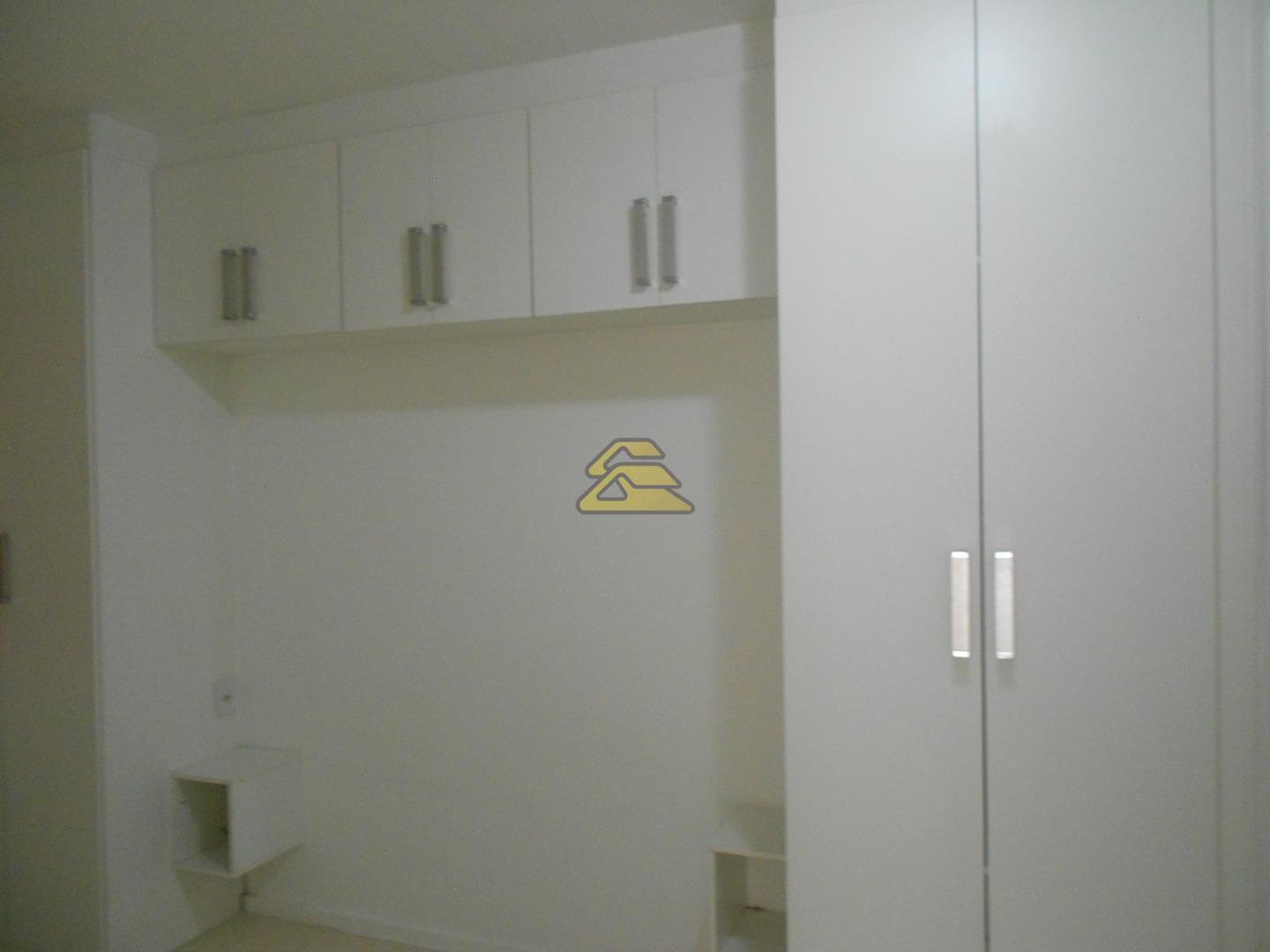 Apartamento à venda com 2 quartos, 61m² - Foto 10