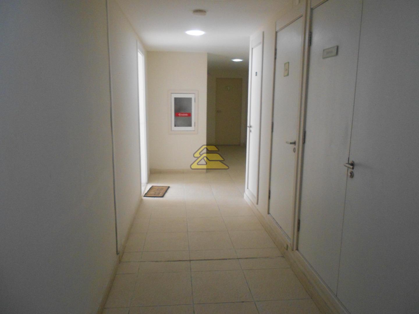 Apartamento à venda com 2 quartos, 61m² - Foto 17