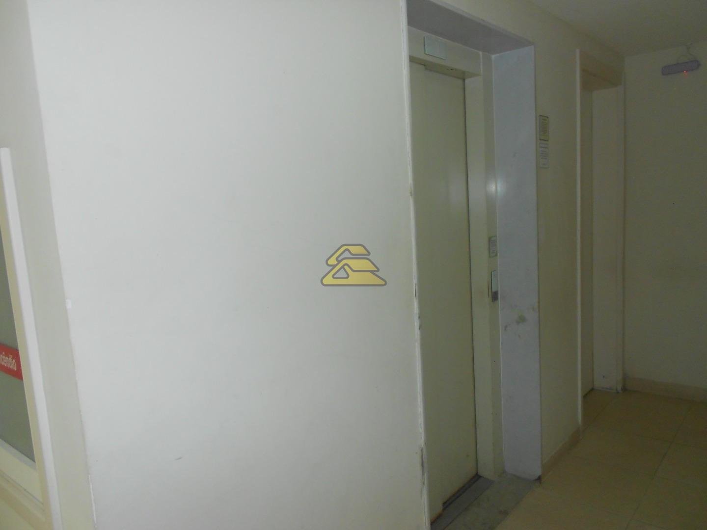 Apartamento à venda com 2 quartos, 61m² - Foto 16