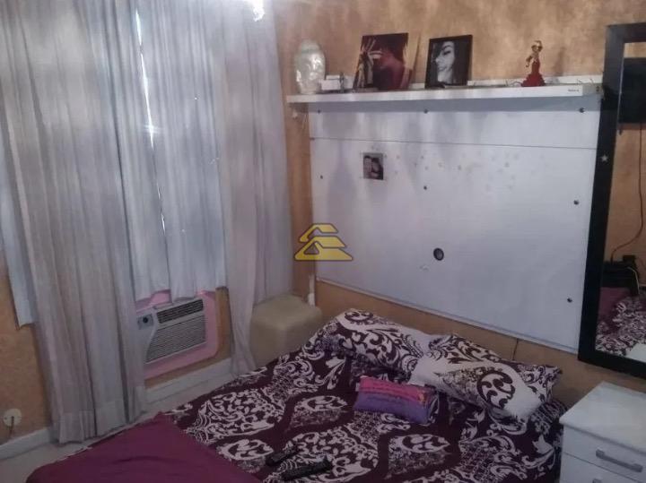 Apartamento à venda com 3 quartos, 197m² - Foto 10