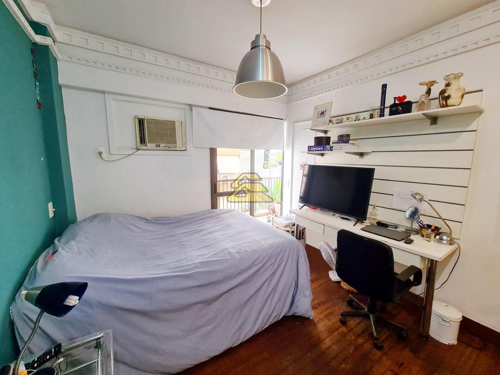 Apartamento à venda com 4 quartos, 191m² - Foto 9