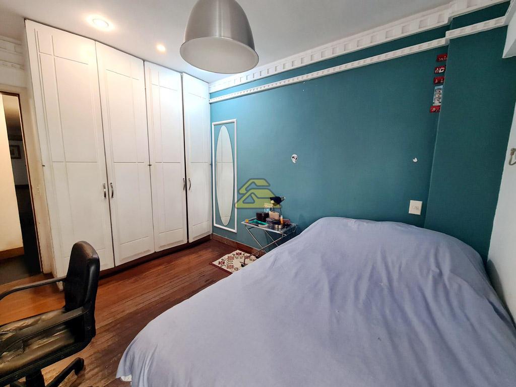 Apartamento à venda com 4 quartos, 191m² - Foto 10