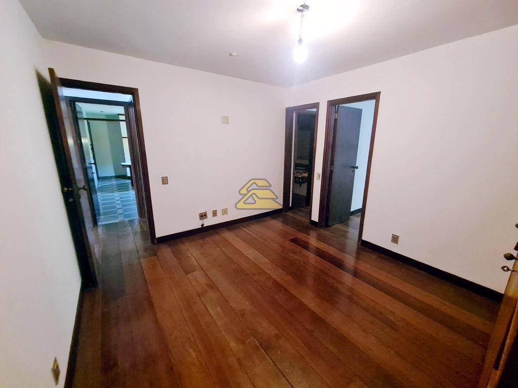 Apartamento à venda com 4 quartos, 251m² - Foto 14