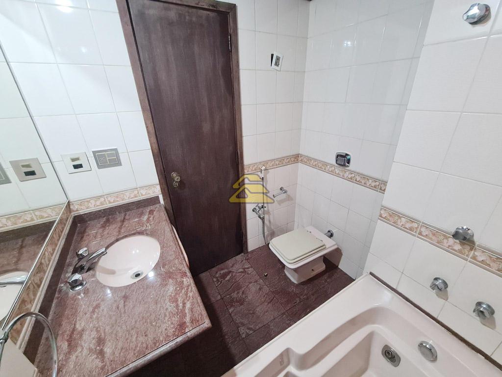 Apartamento à venda com 4 quartos, 251m² - Foto 12