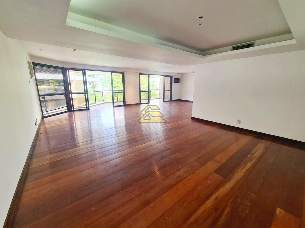 Apartamento à venda com 4 quartos, 251m² - Foto 2