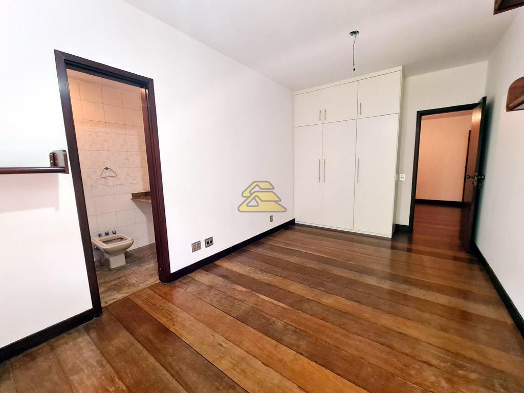 Apartamento à venda com 4 quartos, 251m² - Foto 16