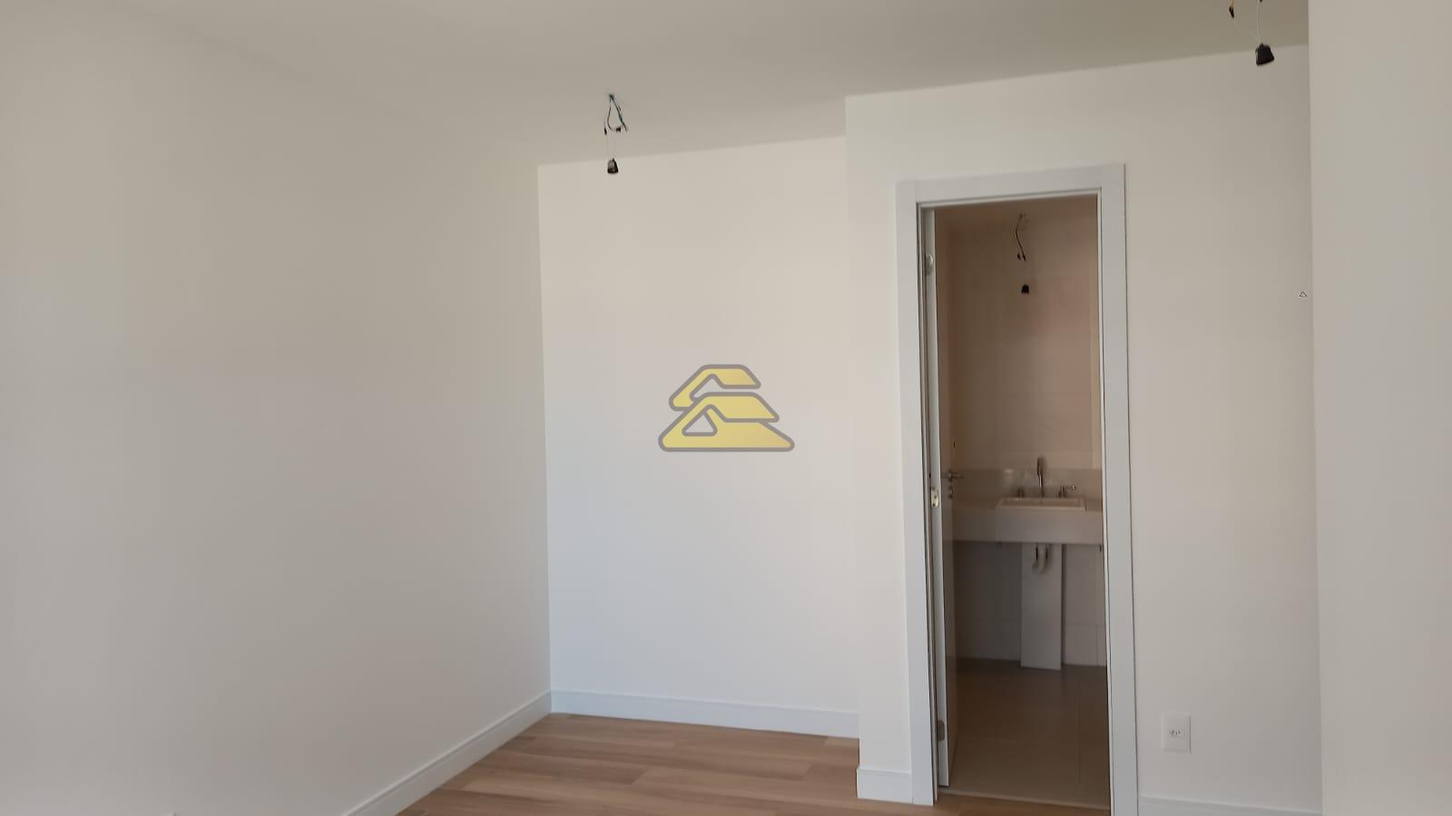 Apartamento à venda com 3 quartos, 139m² - Foto 19