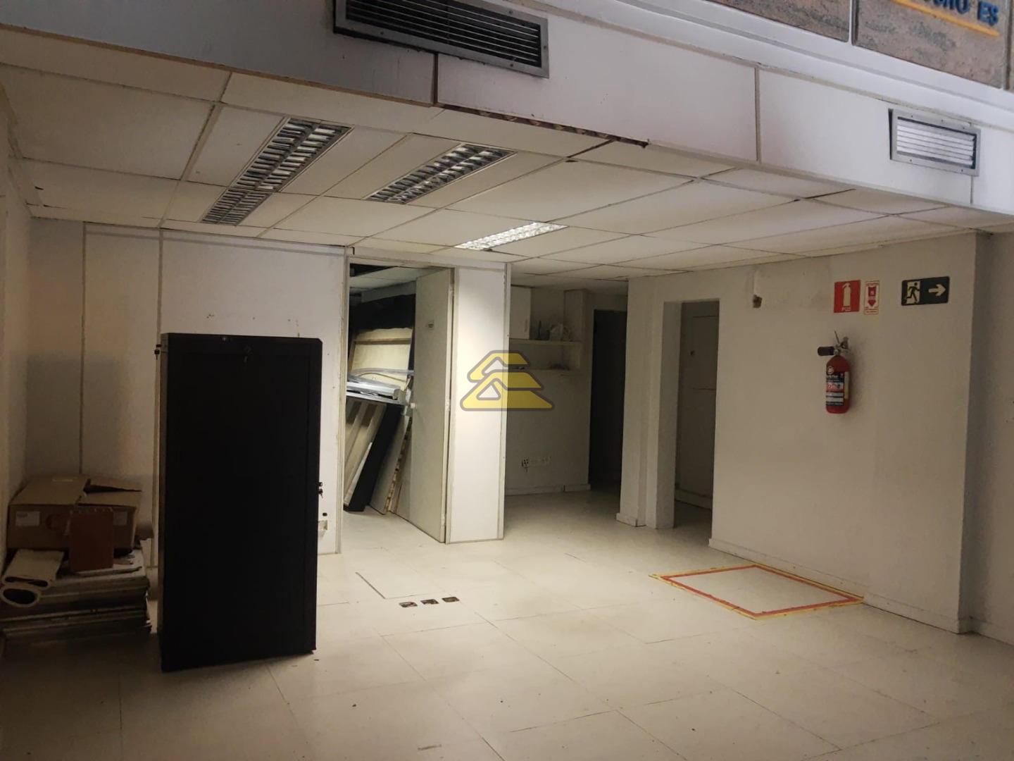 Prédio Inteiro à venda, 777m² - Foto 31