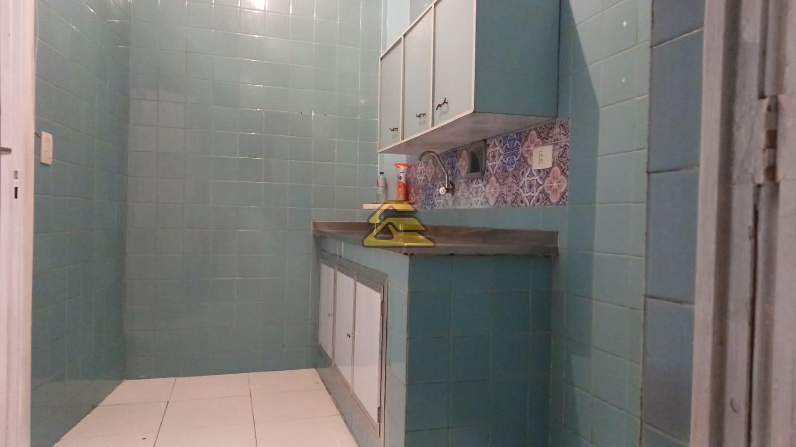 Apartamento à venda com 3 quartos, 83m² - Foto 18