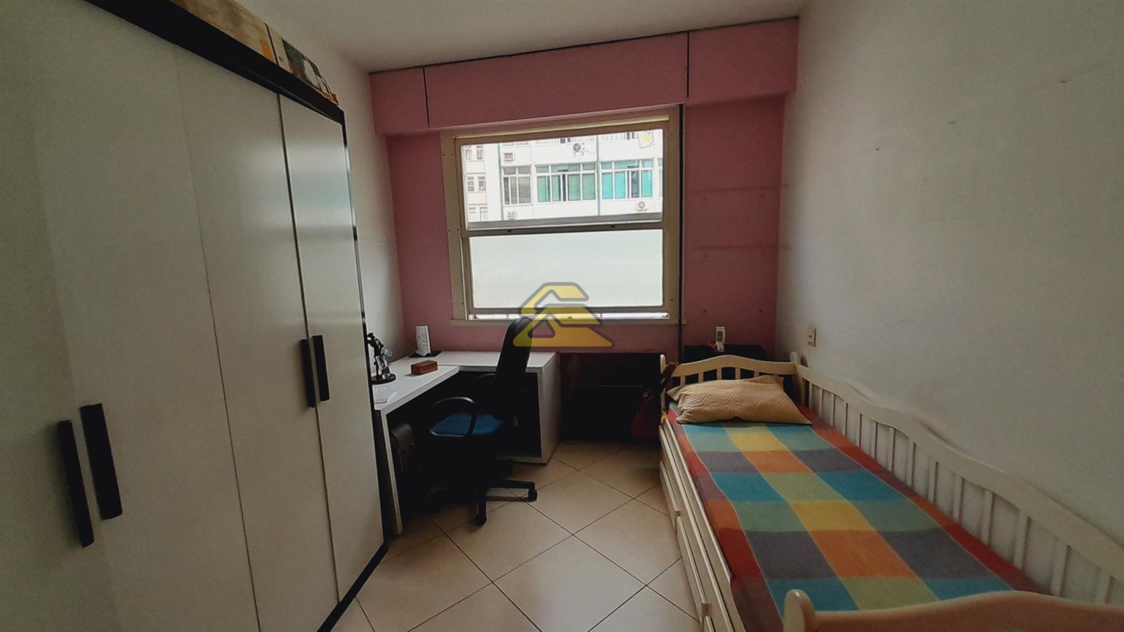 Apartamento à venda com 3 quartos, 158m² - Foto 12