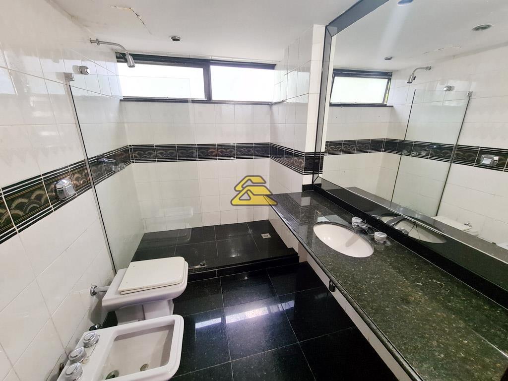 Apartamento à venda com 4 quartos, 251m² - Foto 12