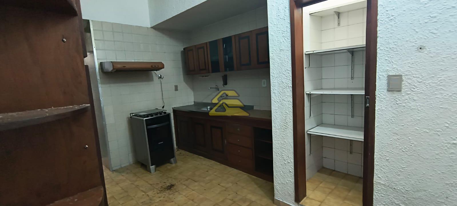 Apartamento à venda com 2 quartos, 94m² - Foto 13