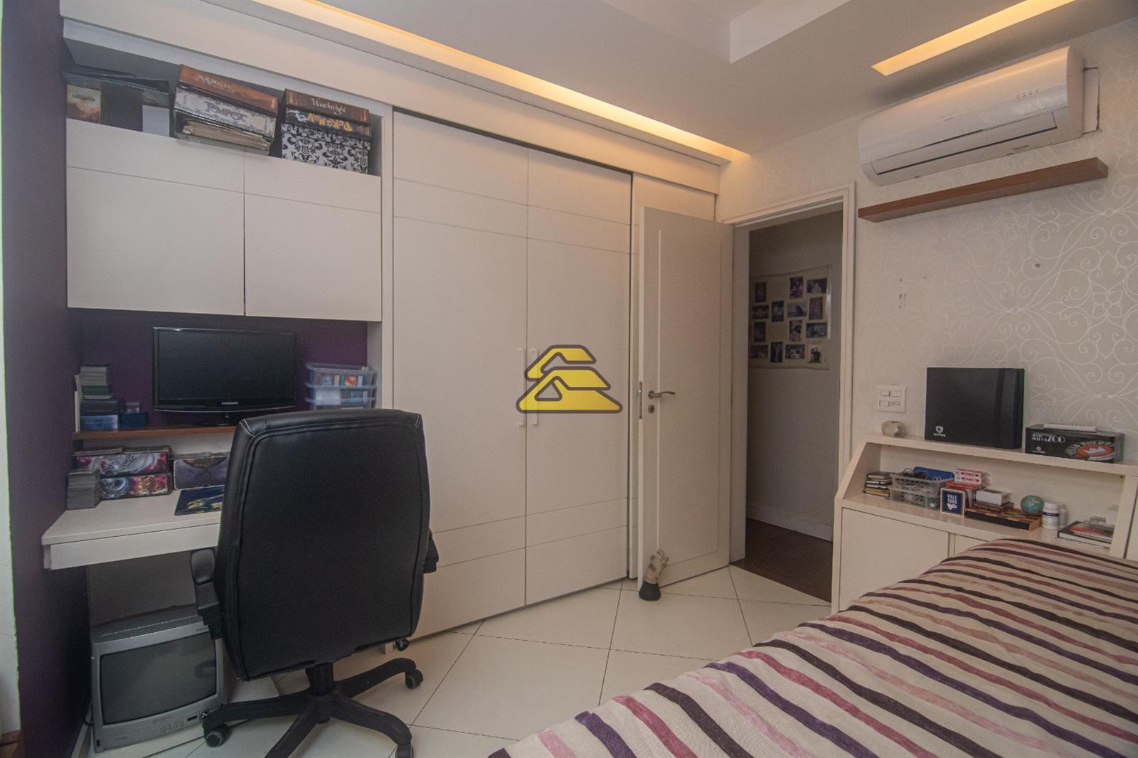 Cobertura à venda com 3 quartos, 216m² - Foto 22