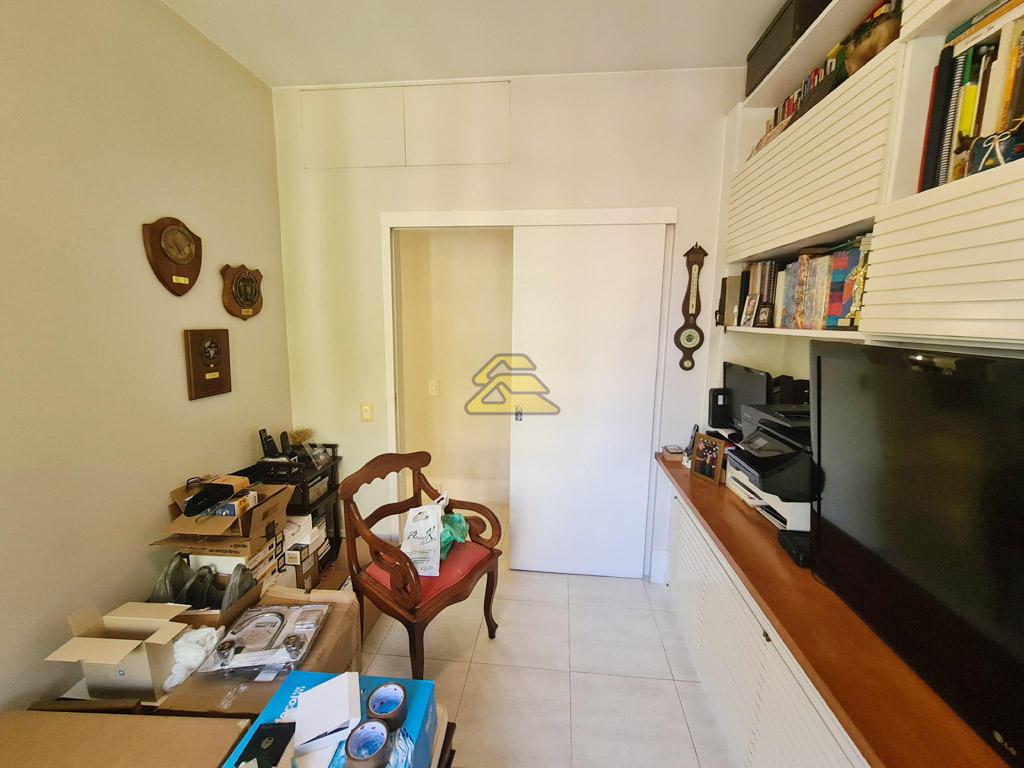 Apartamento à venda com 4 quartos, 151m² - Foto 33